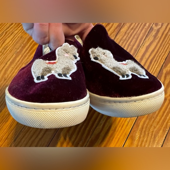 Soludos Llama Burgundy Velvet Shoes- 7.5 - Picture 5 of 7